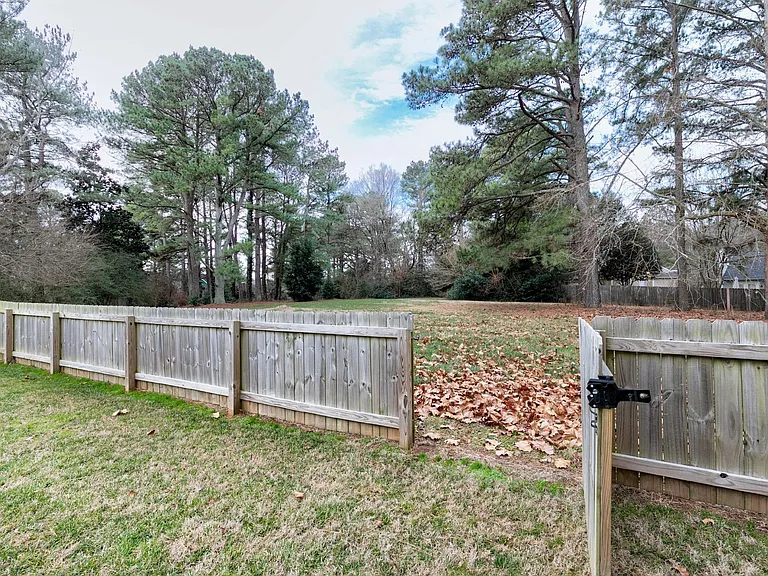 106 Allison Way #A — Photo 37