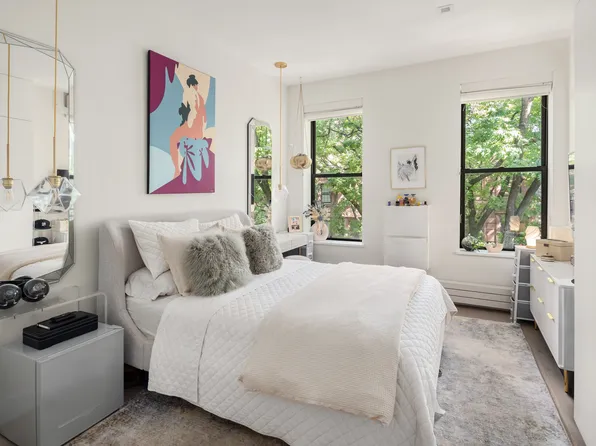 44 West 90th Street image 17 of 23