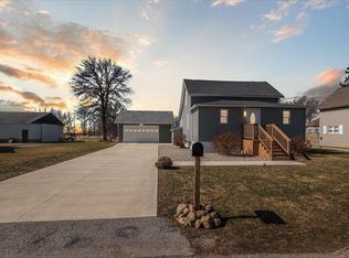 8 S Miller St, Sebewaing, MI 48759