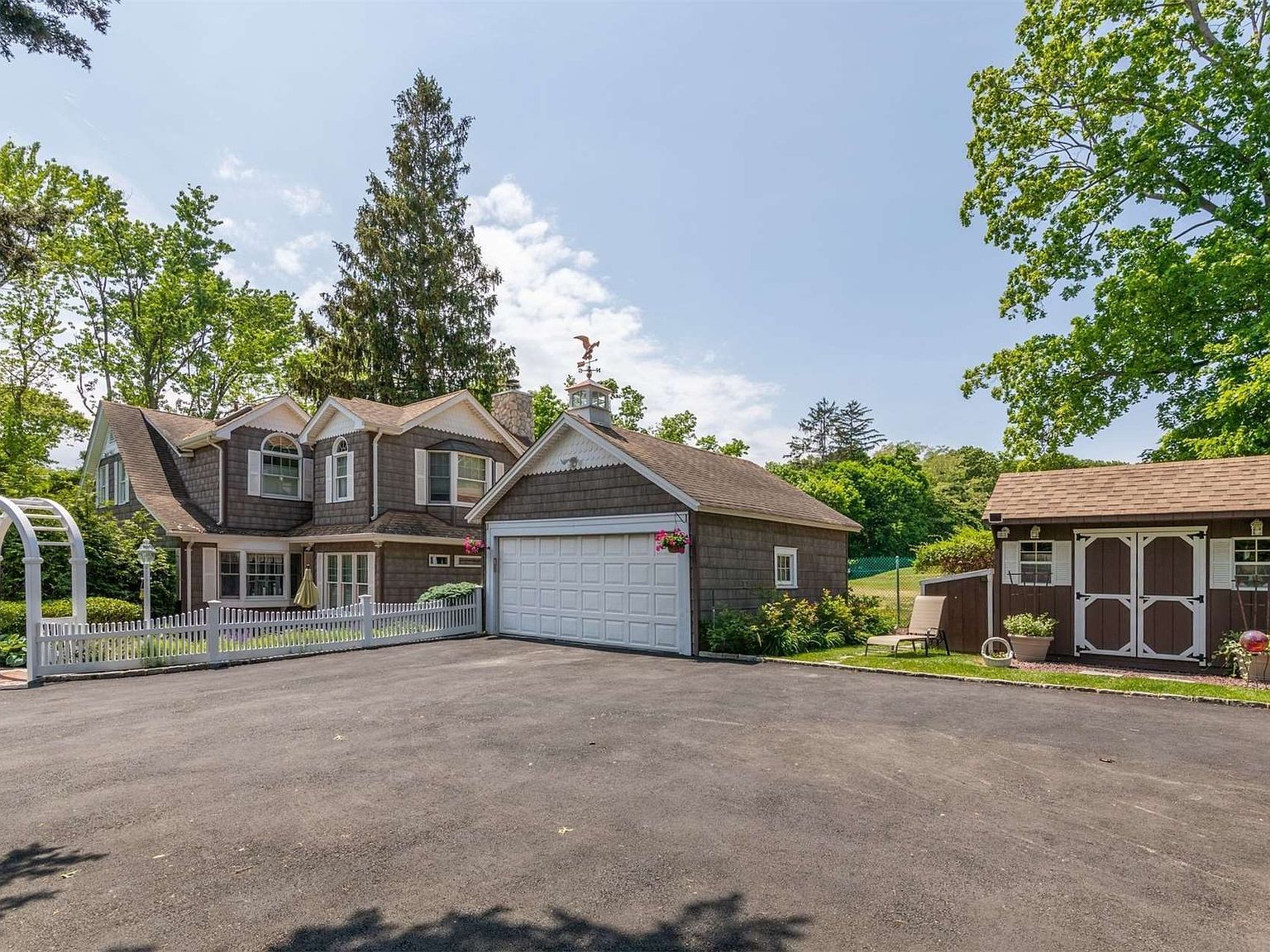 93 Fort Salonga Road, Northport, NY 11768 Zillow