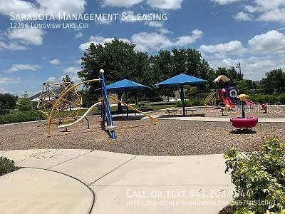 12256 Longview Lake Cir — Photo 34