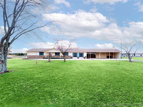 2nd image of 606 Chambers Dr