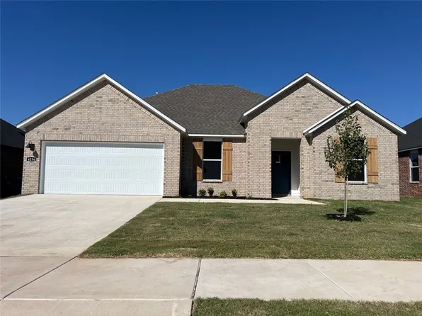 4234 Blossom Ave, Springdale, AR 72764
