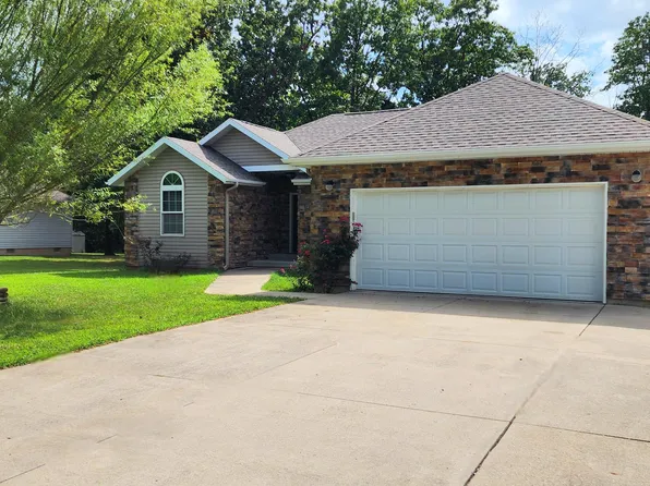 231 Craig Street, Reeds Spring, MO 65737