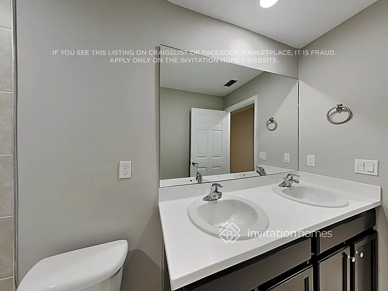 309 Eckert St SE — Photo 10