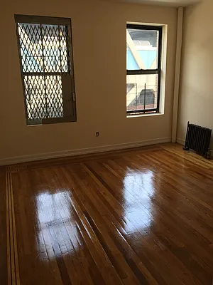 Rented by New York Residence | media 7