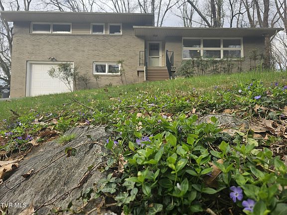 5th image of 2323 Inglewood Dr