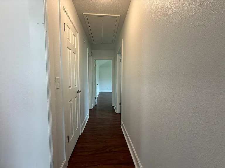 18142 Glenledi Dr — Photo 28