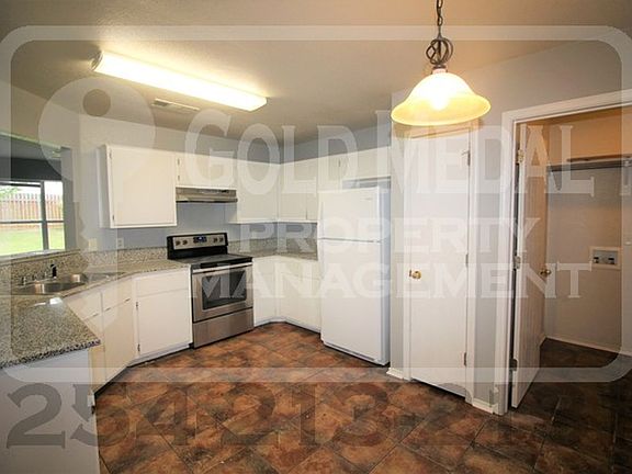5th image of 3501 Solomon Dr