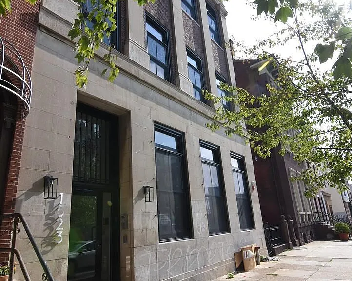 1521-1523 W Girard Ave #B4 — Photo 6