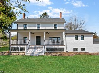 12 Black River Rd, Long Valley, NJ 07853