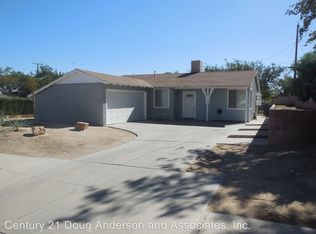 37442 4th St E, Palmdale, CA 93550