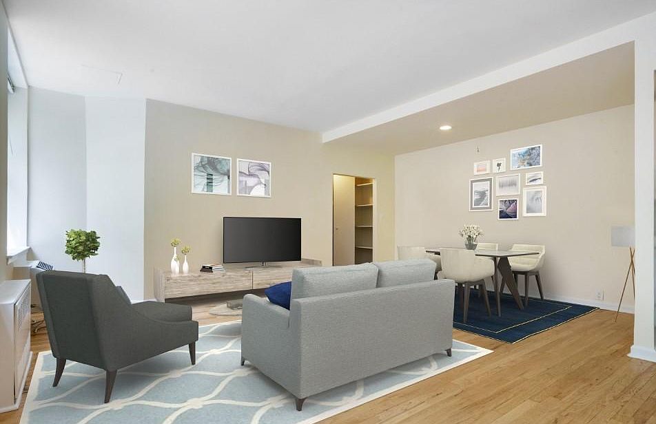 1st image of 64 Greenwich Ave #4