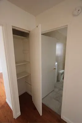 Rented by Robyn Lee, LREB | media 40