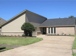 4614 Ironwood Dr, Baytown, TX 77521