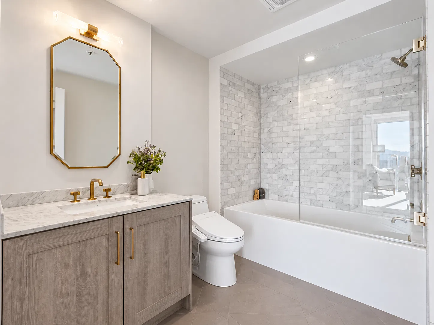 1 bed, 759 sqft, $6,350 — Photo 4
