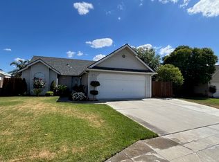 1522 Morris Ave, Clovis, CA