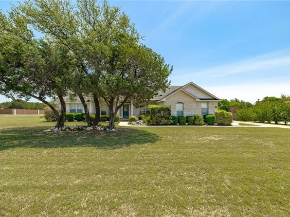 230 Bronco Blvd, Liberty Hill, TX 78642