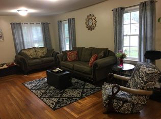 13 Old Kent Rd, Mansfield, CT 06250