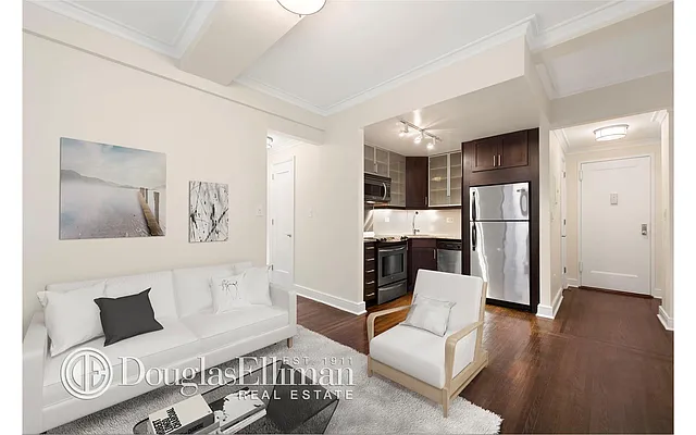 Rented by Douglas Elliman | media 14