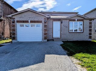152 Madelaine Dr, Barrie, ON L4N 0N1
