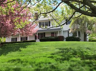 217 Sterling Rd, Trumbull, CT 06611