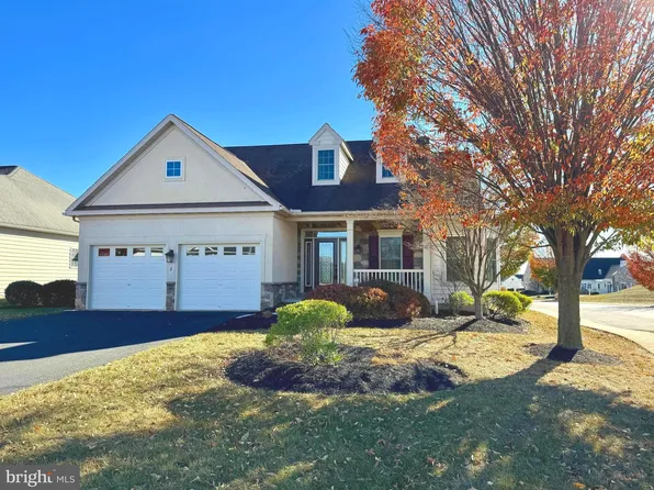 2 Pleasant Rd, Gordonville, PA 17529