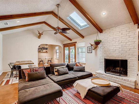 2nd image of 9607 Newberry Dr