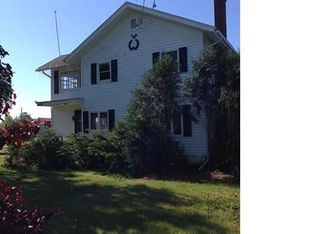 12120 Platten Rd, Lyndonville, NY 14098