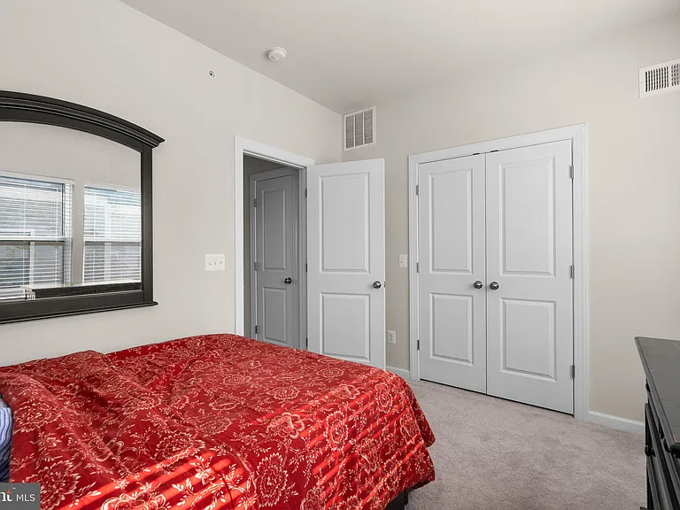 16154 Bowery St — Photo 16
