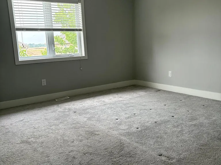 2070 Meadowgate Blvd #60 — Photo 33