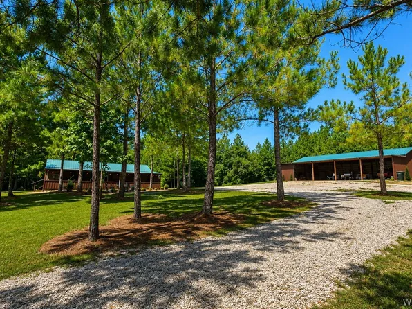 1276 Stuart Tarter Rd, Ozark, AL 36360