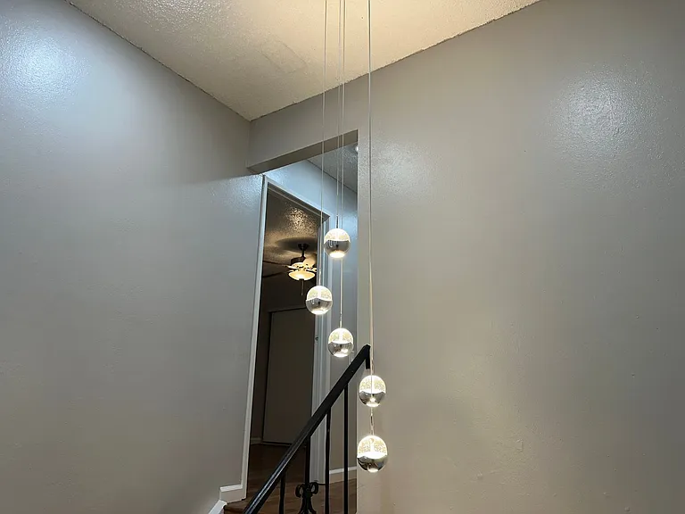 2274 E Desert Inn Rd — Photo 37