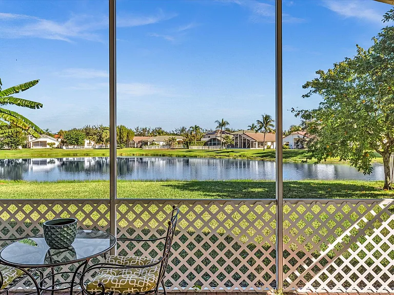 4194 Bluff Harbor Way — Photo 35