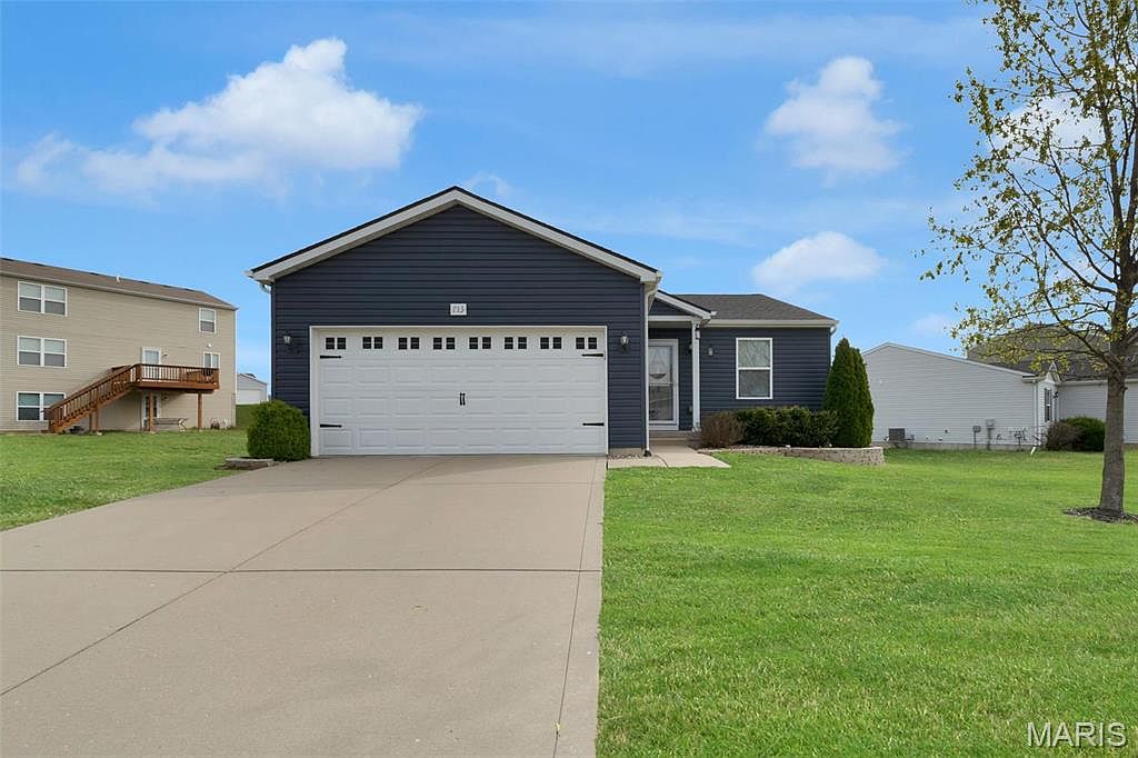713 Rabbit Run Dr, Wentzville, MO 63385 | Zillow