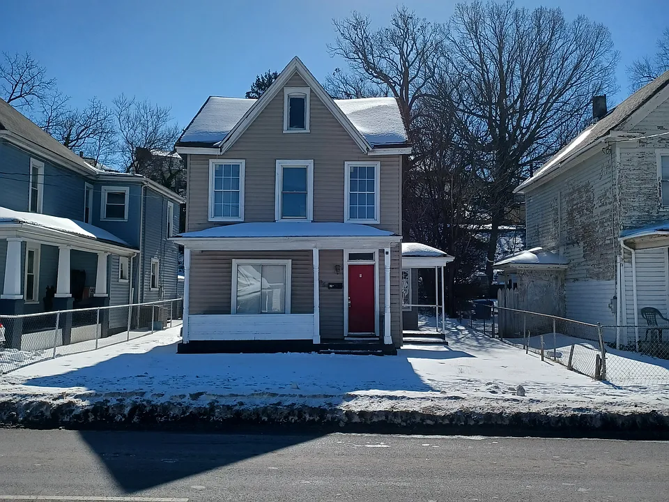 1005 Bullitt Ave SE #1