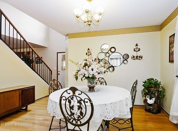 4th image of 1839 Cambridge Dr