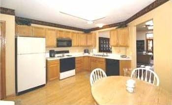 5th image of 6799 Fremont Ln