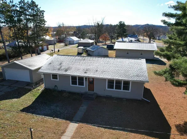 227 West Pine Street, Muscoda, WI 53573