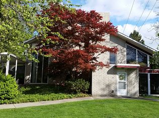 2901 Lola Ct, Waterford, MI 48329