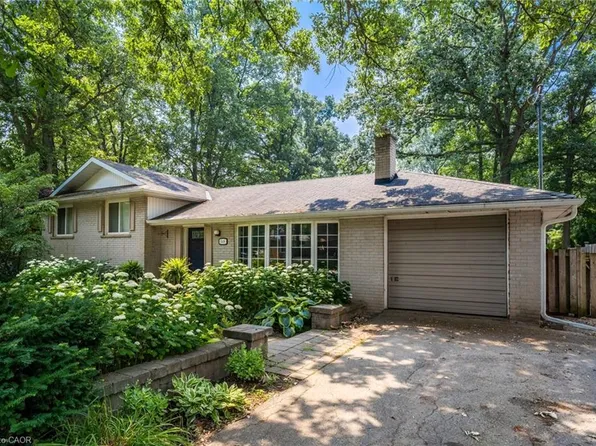 548 Swann Dr, Oakville, ON L6L 3X1