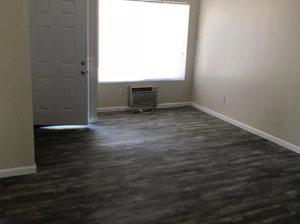 7848 Rancho Fanita Dr, Santee, CA 92071