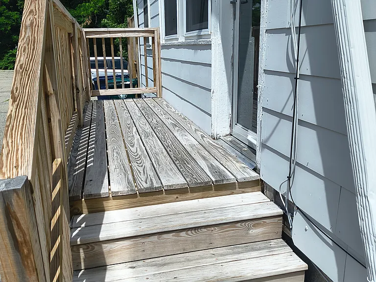 360 Elm St #1 — Photo 43