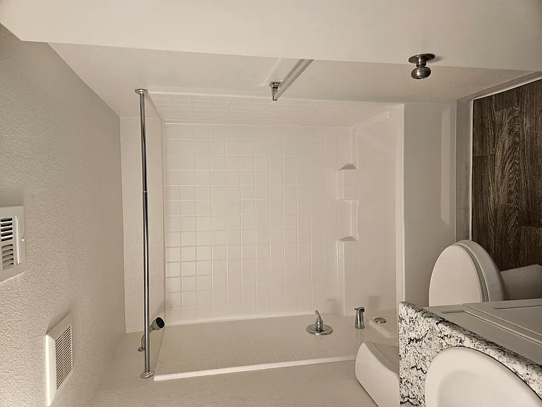 1241 E Cinnabar Ave #102A — Photo 11