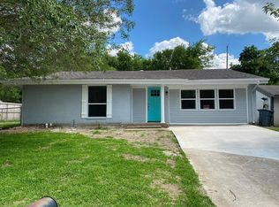 806 Crockett St, Midlothian, TX 76065