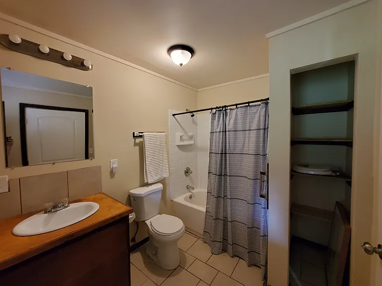 15-1434 20th Ave — Photo 5