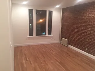 Rented by PMG Real Estate 
