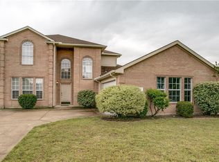 104 N Rolling Meadows Dr, Wylie, TX 75098