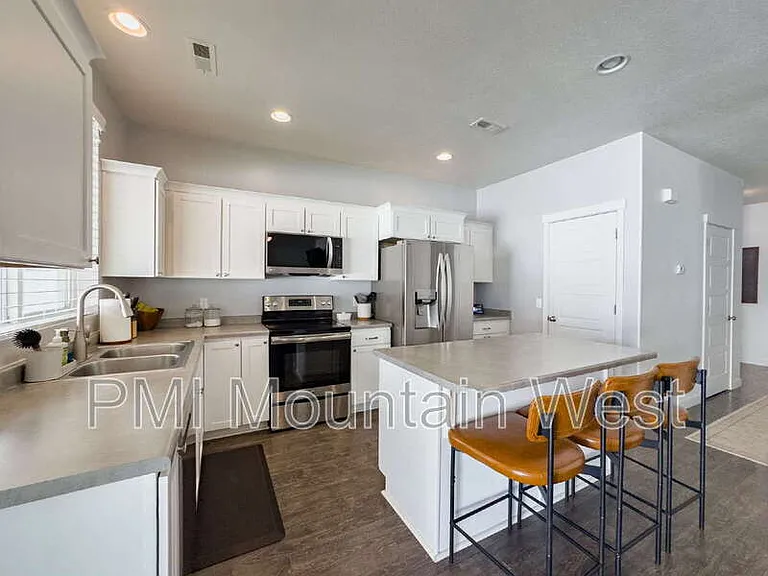 3565 S Water Lilly Ln — Photo 11