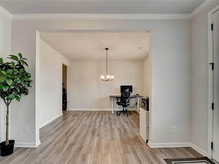 4665 Shipley Ave — Photo 4